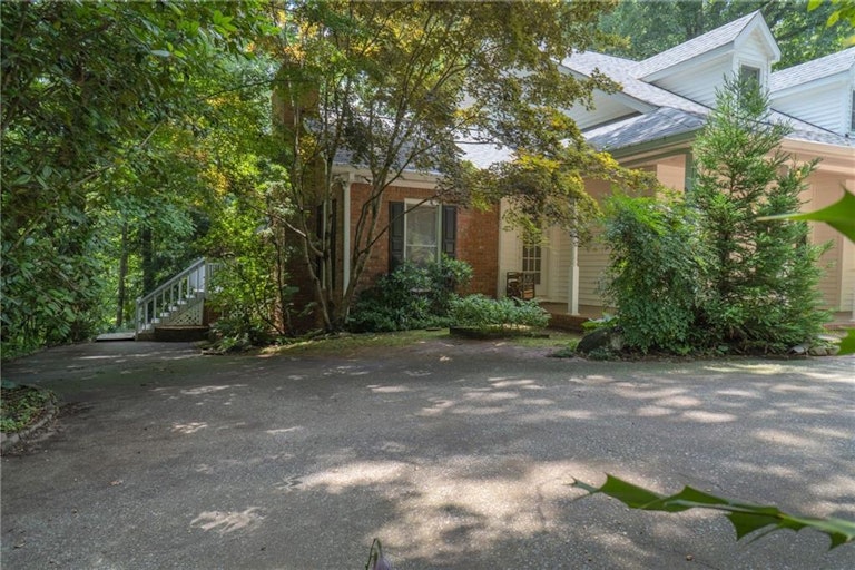Photo 63 of 82 - 5735 E Ridge Dr, Douglasville, GA 30135