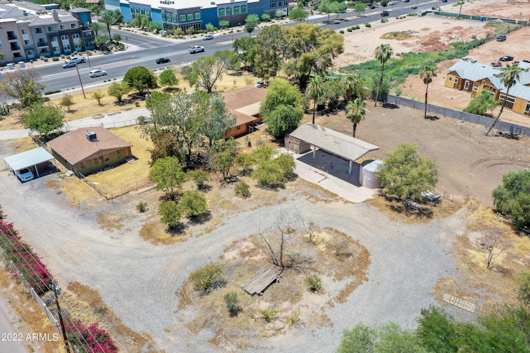 Photo 5 of 18 - 15606 E Ray Rd, Gilbert, AZ 85296