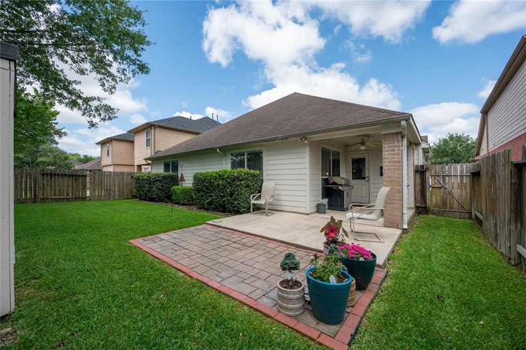 Photo 29 of 33 - 22302 Lamaster Ln, Spring, TX 77373