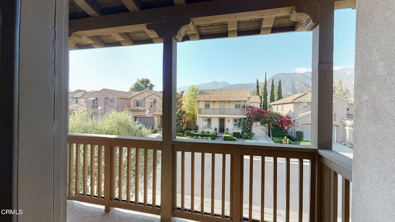 Photo 22 of 39 - 2742 Madera Dr, Pasadena, CA 91107