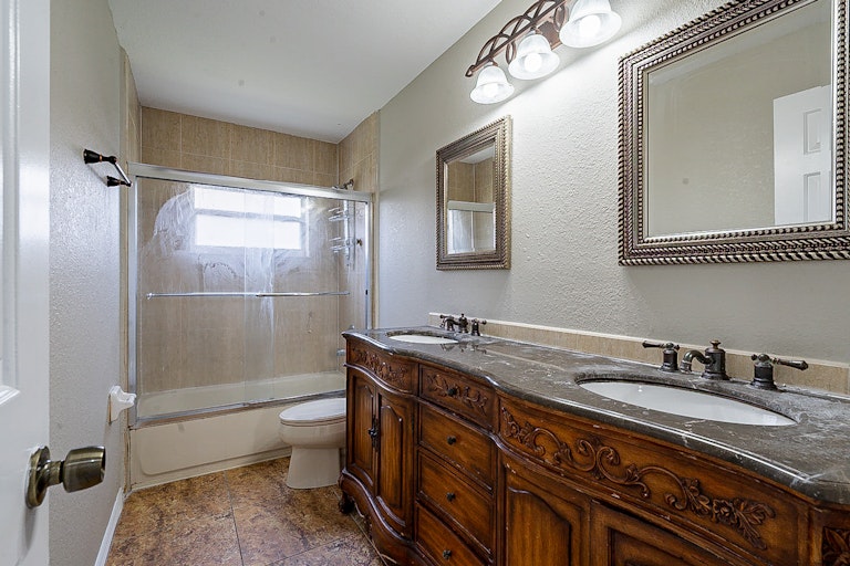 Photo 20 of 28 - 10158 Brandon Cir, Orlando, FL 32836