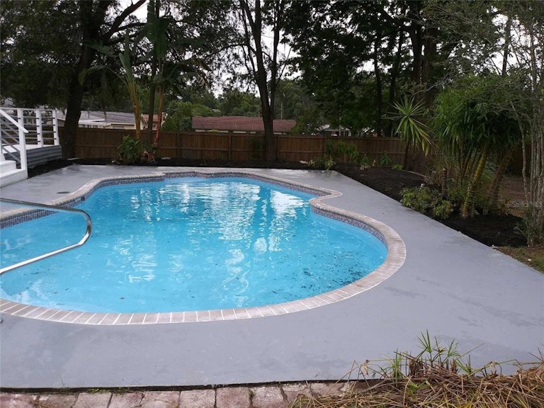 Photo 8 of 28 - 5832 10th St, Zephyrhills, FL 33542