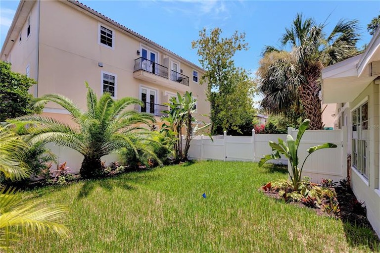 Photo 51 of 52 - 2302 S Arrawana Ave, Tampa, FL 33629