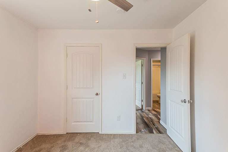 Photo 20 of 25 - 1307 Bent Grass Dr, Princeton, TX 75407