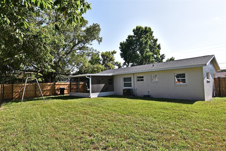 Photo 39 of 40 - 2201 Murdock Blvd, Orlando, FL 32817