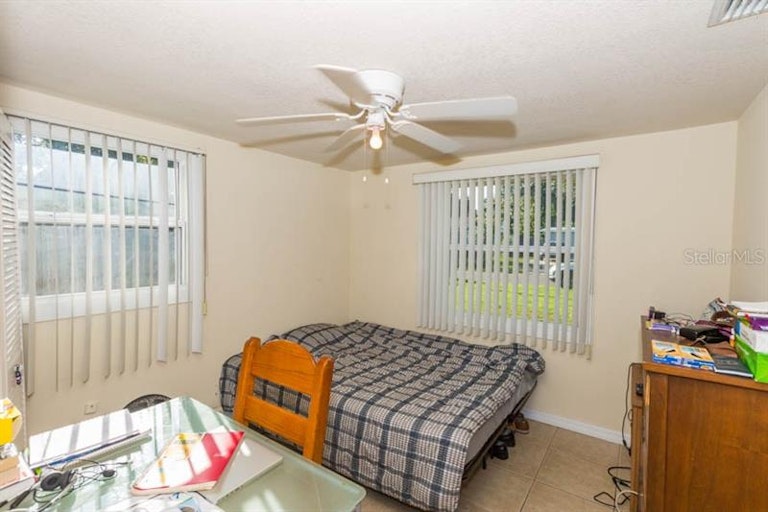 Photo 14 of 25 - 1509 W River Shore Way, Tampa, FL 33603
