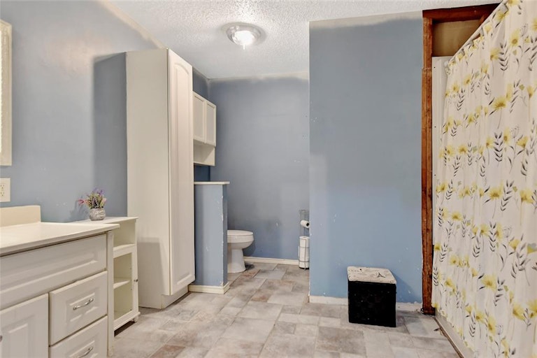 Photo 17 of 27 - 10634 County Road 58, Celina, TX 75009