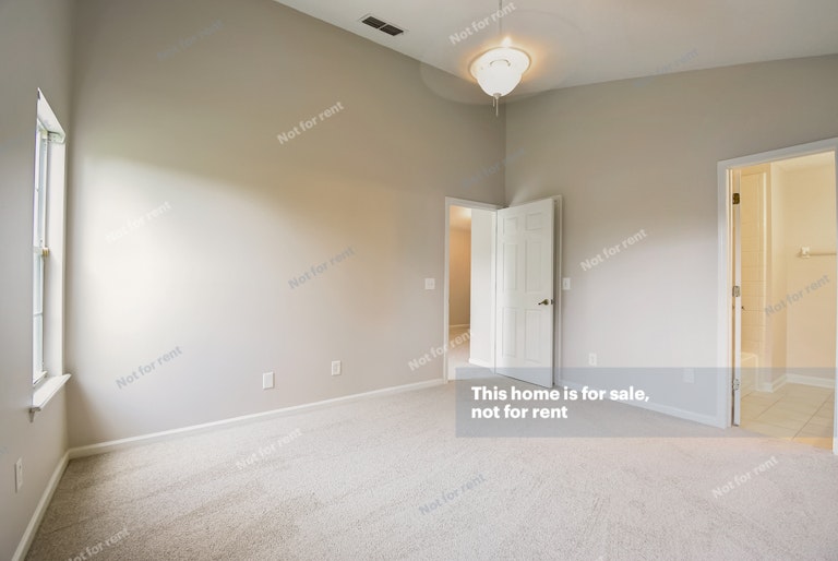 Photo 30 of 31 - 8350 Argyle Corners Ct, Jacksonville, FL 32244