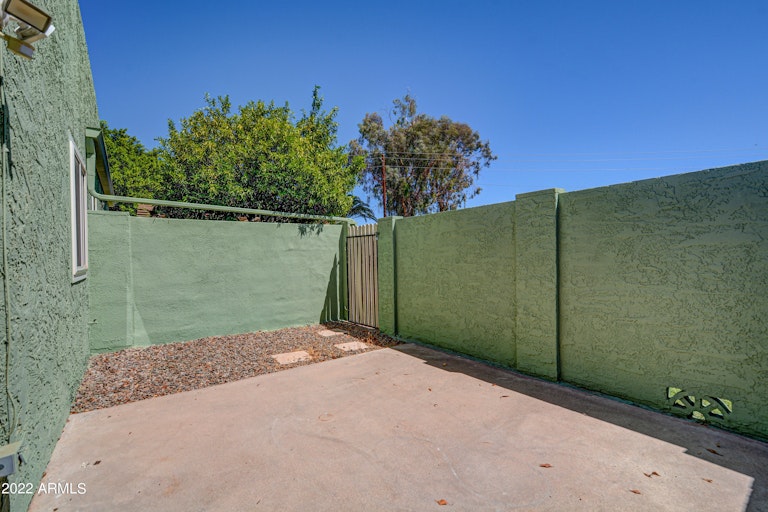 Photo 25 of 31 - 822 E Cochise Dr, Phoenix, AZ 85020