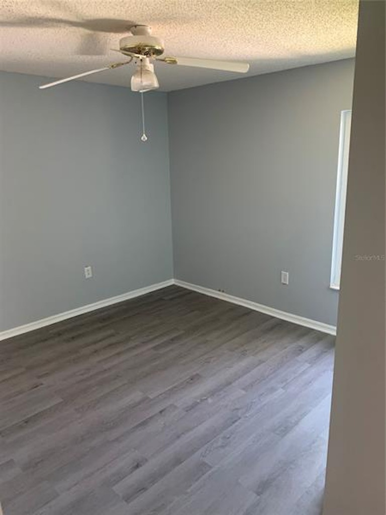 Photo 38 of 44 - 655 Lakemont Dr, Brandon, FL 33510