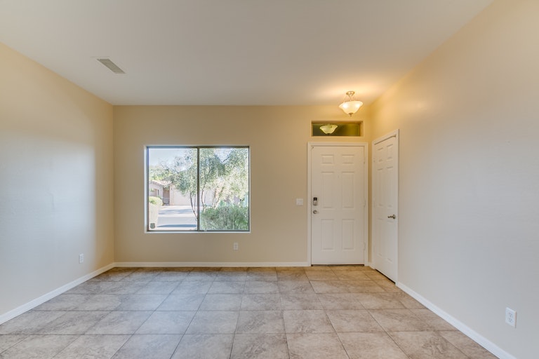 Photo 6 of 27 - 25554 W St James Ave, Buckeye, AZ 85326