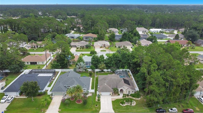 Photo 31 of 37 - 86 Wood Haven Dr, Palm Coast, FL 32164