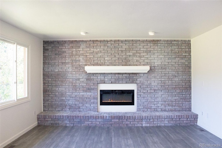 Photo 14 of 37 - 7659 Robb St, Arvada, CO 80005