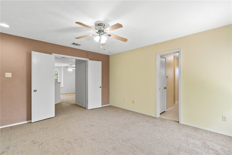 Photo 20 of 30 - 8801 Piney Creek Bnd, Austin, TX 78745