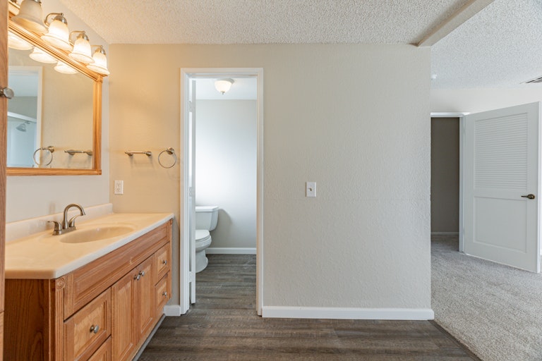 Photo 6 of 33 - 1234 Diana Ct, Upland, CA 91786