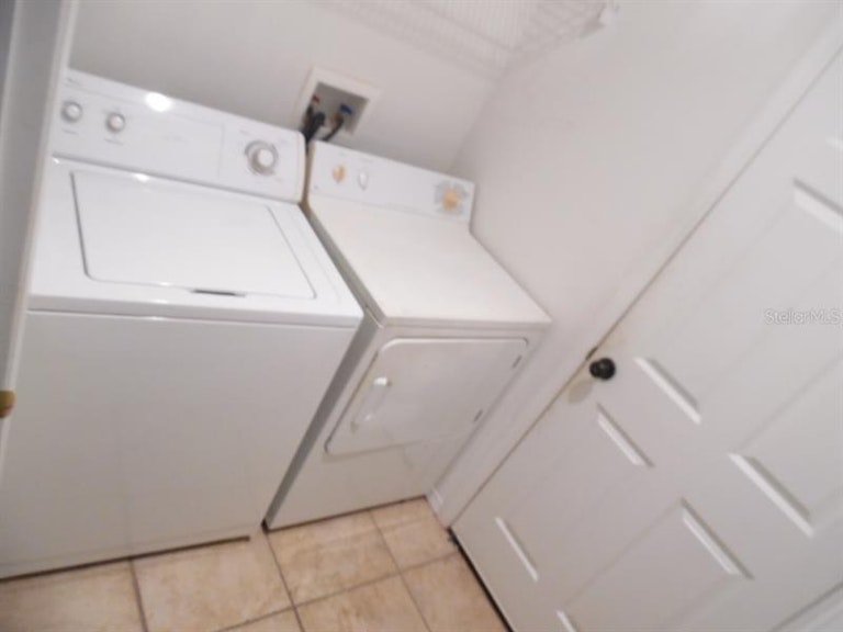 Photo 7 of 10 - 418 Elderberry Dr, Davenport, FL 33897