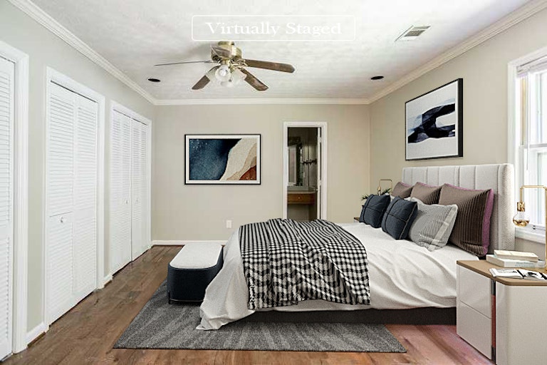 Photo 3 of 30 - 10880 Shallowford Rd, Roswell, GA 30075