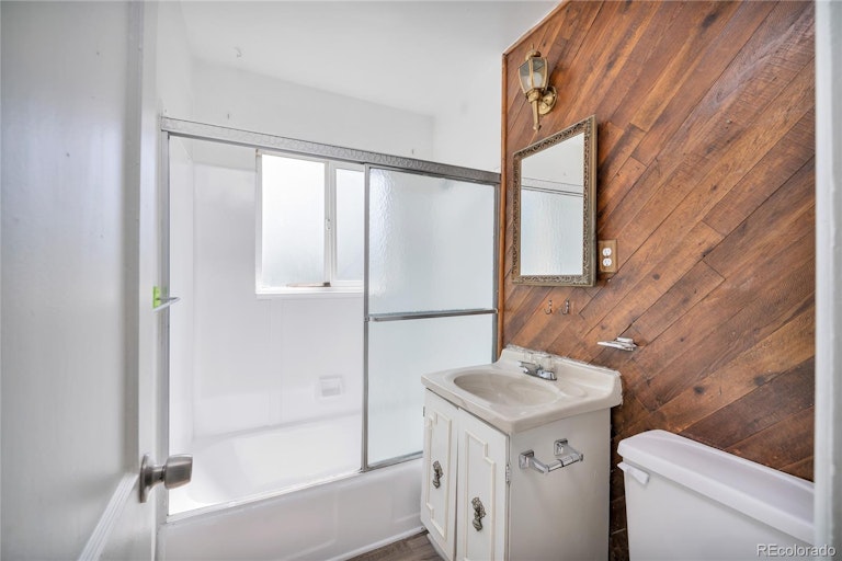 Photo 11 of 15 - 700 Kenton St, Aurora, CO 80010