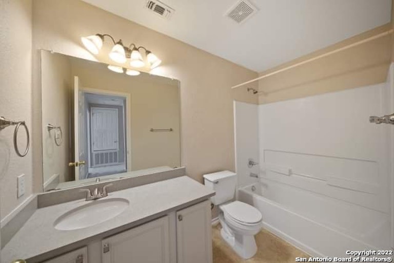 Photo 9 of 11 - 11210 Fort Smith, San Antonio, TX 78245