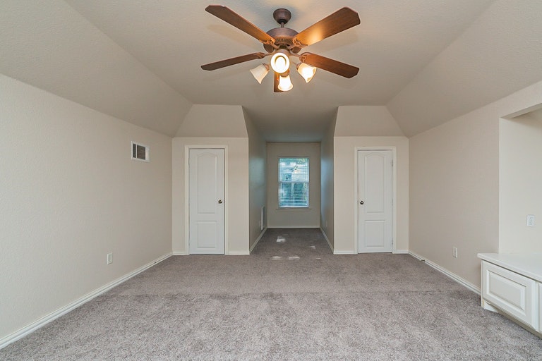 Photo 21 of 25 - 5557 Greenview Ct, North Richland Hills, TX 76148