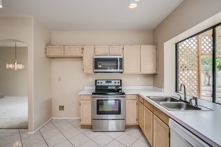 Photo 3 of 51 - 10908 W Sieno Pl, Avondale, AZ 85392