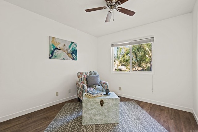 Photo 25 of 38 - 27372 Iris Ave, Mission Viejo, CA 92692