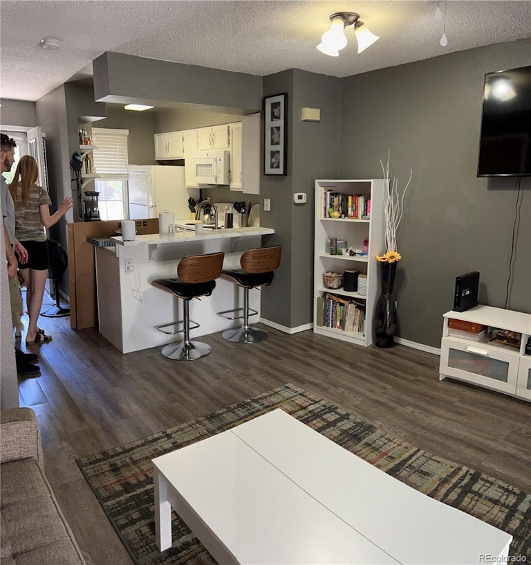 Photo 8 of 24 - 12085 E Tennessee Ave, Aurora, CO 80012