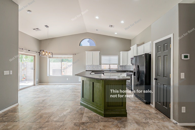 Photo 8 of 28 - 14521 N 145th Dr, Surprise, AZ 85379