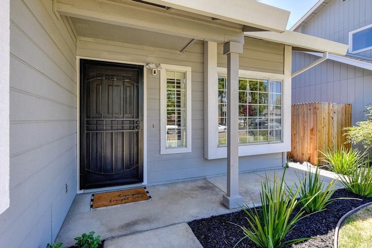 Photo 6 of 45 - 4120 Cedar Meadow Dr, Antelope, CA 95843