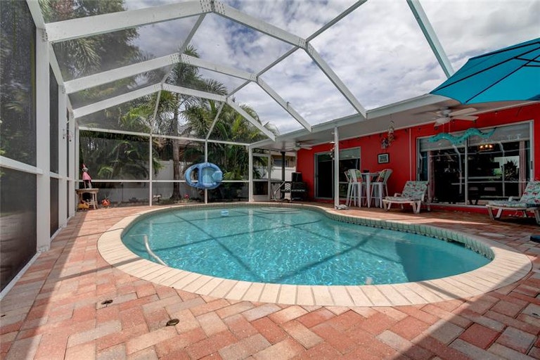 Photo 81 of 99 - 206 Timberview Dr, Safety Harbor, FL 34695