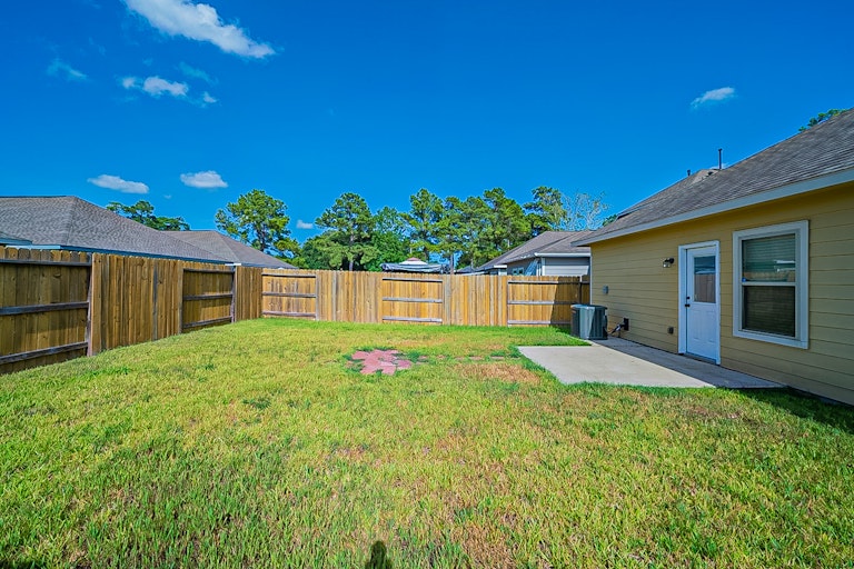 Photo 24 of 26 - 7235 Foxmoor Lake Ct, Humble, TX 77338
