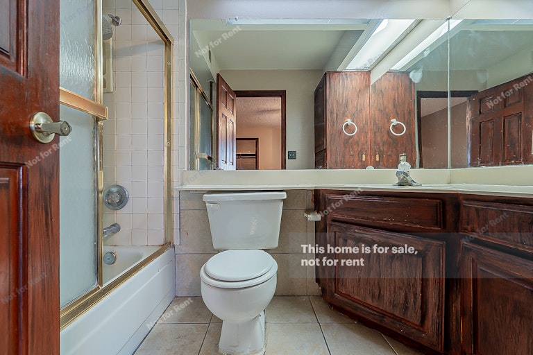 Photo 6 of 11 - 2201 W Union Hills Dr #130, Phoenix, AZ 85027