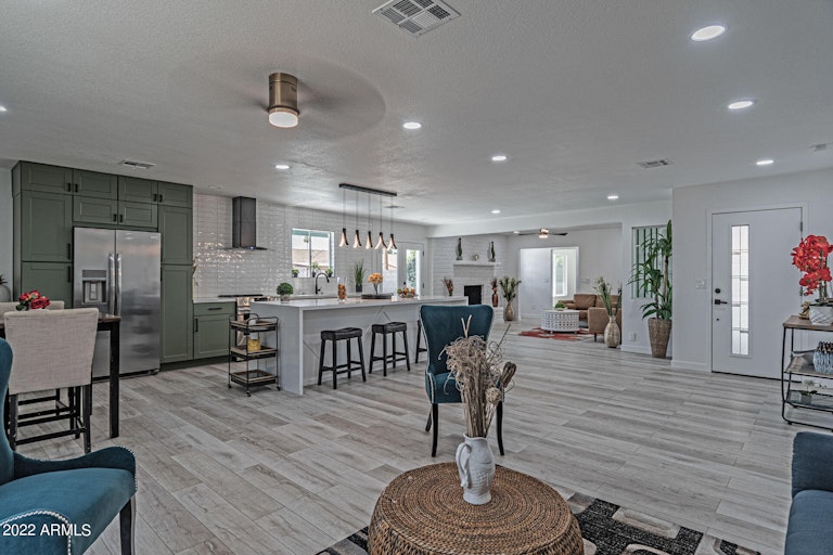 Photo 12 of 23 - 1059 N Dresden, Mesa, AZ 85203