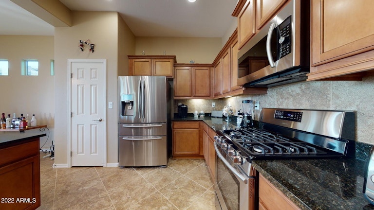 Photo 17 of 54 - 43916 N 50th Ln, New River, AZ 85087