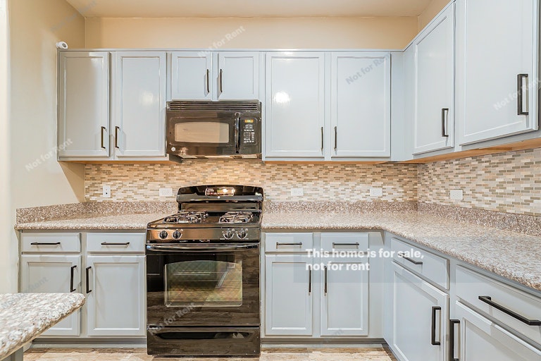 Photo 9 of 27 - 356 W Calle Gota, Sahuarita, AZ 85629