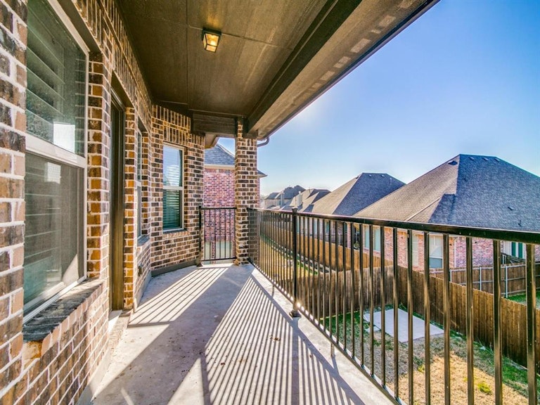 Photo 26 of 28 - 1613 Montage Dr, Garland, TX 75040