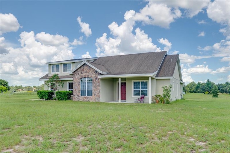 Photo 4 of 33 - 5851 Effie Dr, Apopka, FL 32712
