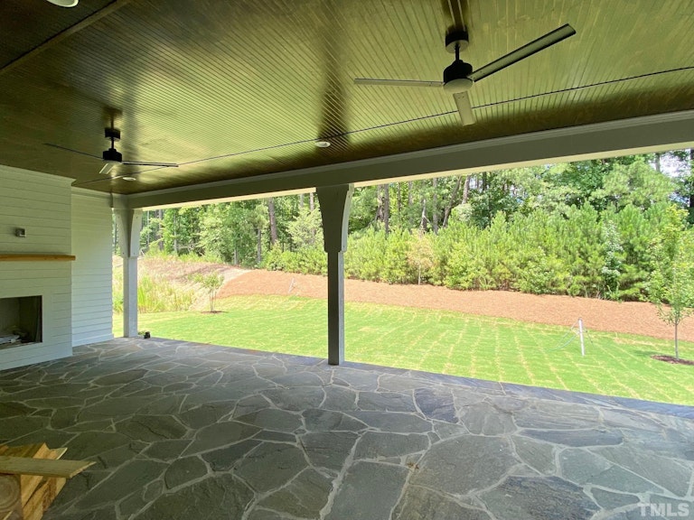 Photo 10 of 37 - 2101 Princeville Dr, Apex, NC 27523
