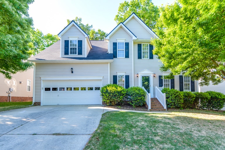 Photo 1 of 25 - 2003 Frissell Ave, Apex, NC 27502