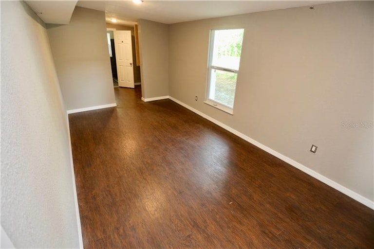 Photo 13 of 25 - 10014 Parsons St, Tampa, FL 33615