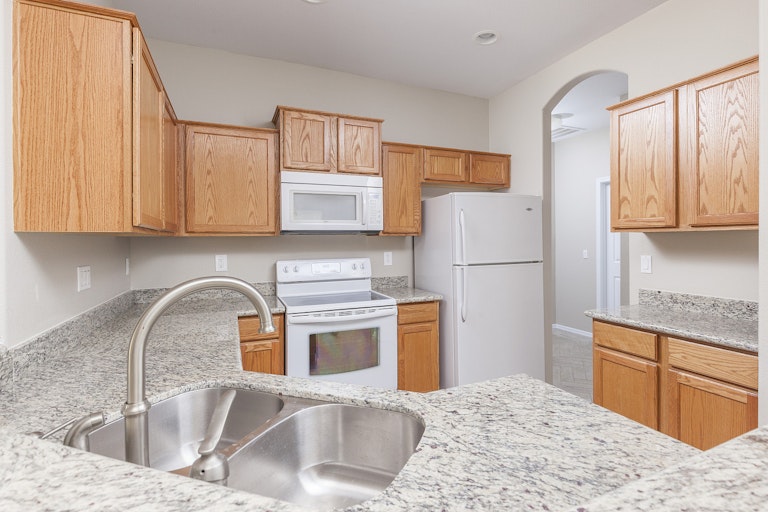 Photo 6 of 25 - 14615 W Ventura St, Surprise, AZ 85379