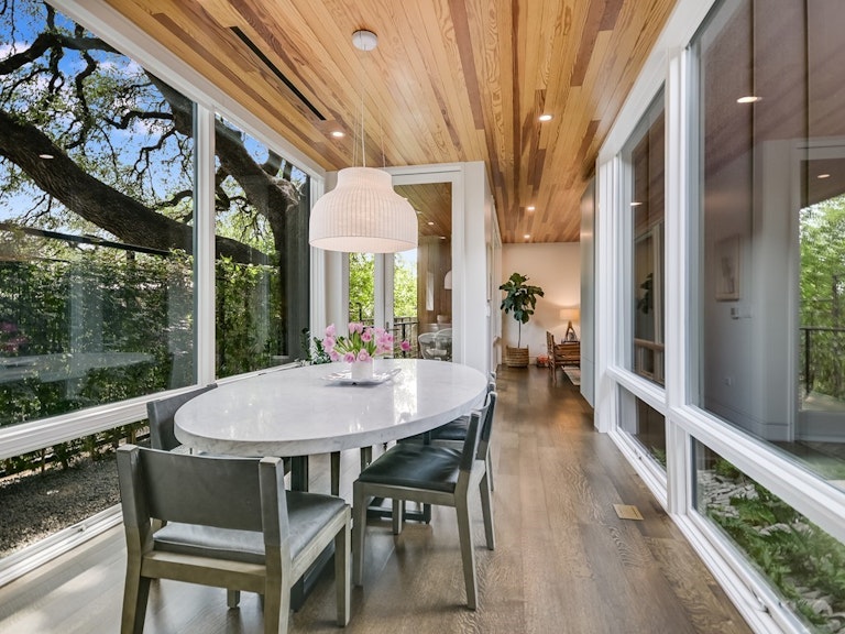 Photo 8 of 20 - 2906 Rio Grande St, Austin, TX 78705