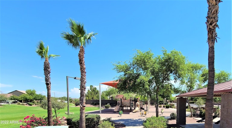 Photo 37 of 42 - 333 W Atlantic Dr, Casa Grande, AZ 85122