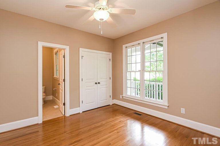 Photo 17 of 34 - 3912 Heritage View Trl, Wake Forest, NC 27587