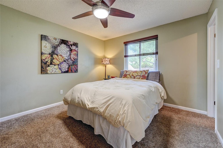 Photo 8 of 31 - 6473 S Dover St, Littleton, CO 80123