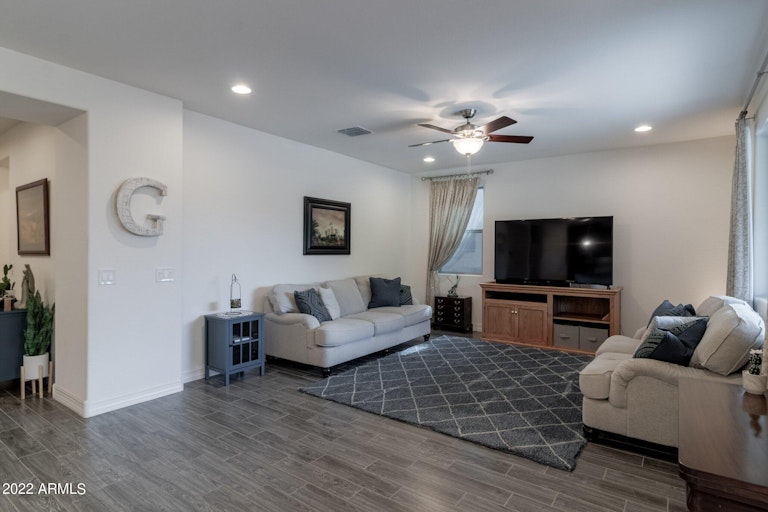 Photo 13 of 37 - 20161 E Estrella Rd, Queen Creek, AZ 85142