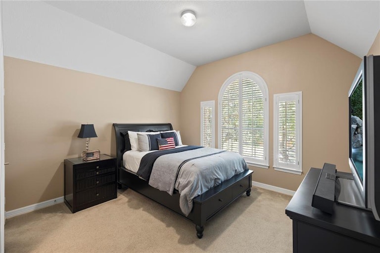 Photo 29 of 46 - 7006 Monarch Lake Ln, Katy, TX 77494
