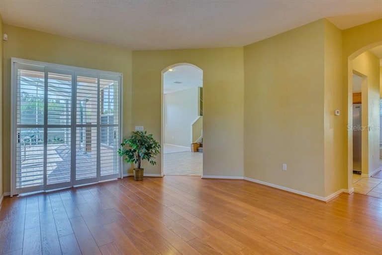 Photo 4 of 25 - 9118 Flagstick Ln, Hudson, FL 34667