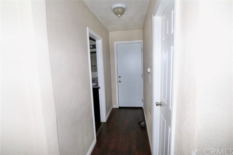 Photo 9 of 24 - 501 S Buena Vista St, Hemet, CA 92543
