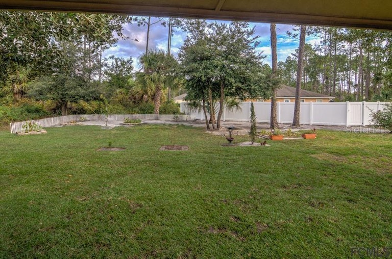 Photo 35 of 35 - 72 Red Mill Dr, Palm Coast, FL 32164